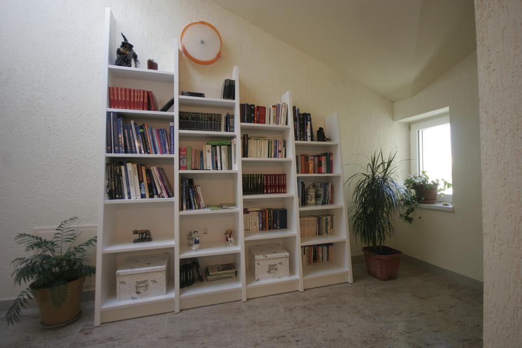 Apartments Salatic 克尔克 外观 照片